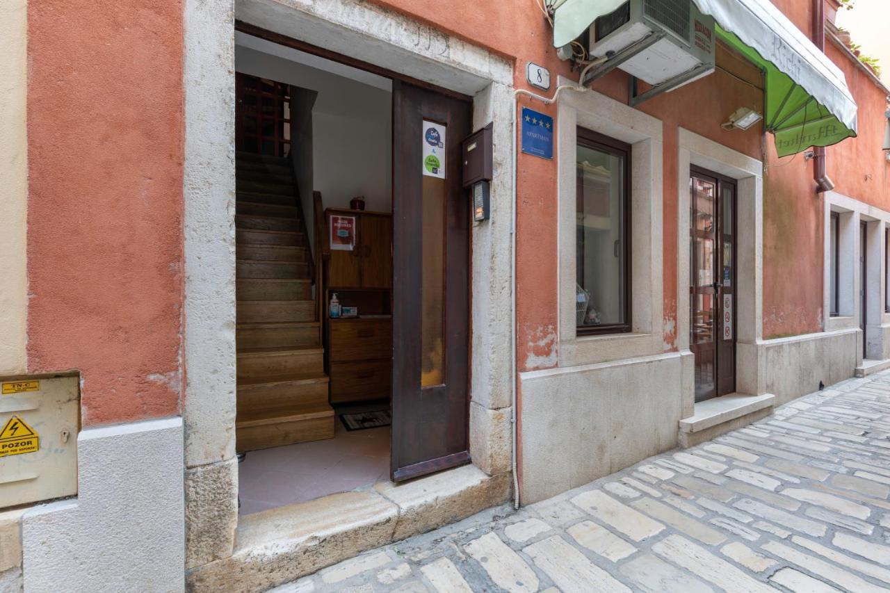Apartment Below The Stars Rovinj Kültér fotó